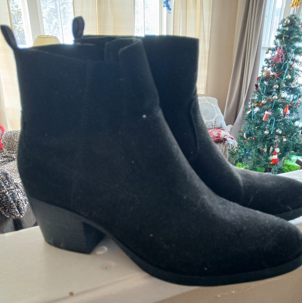 Women's Short Boots